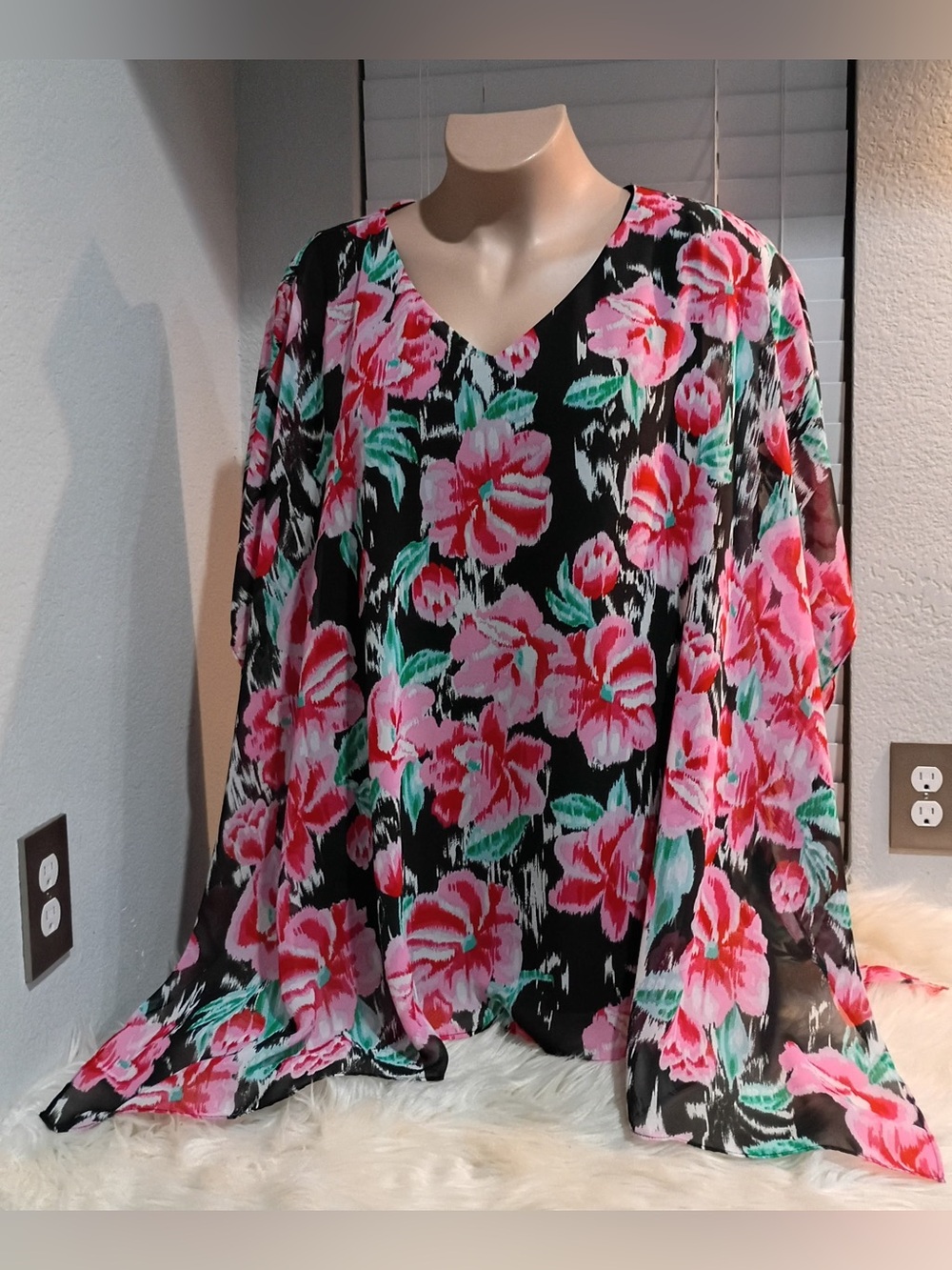 Avenue Studio Women’s 3X Top
